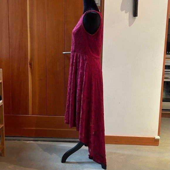 Annette NWOT high low lace dress - Picture 3 of 3